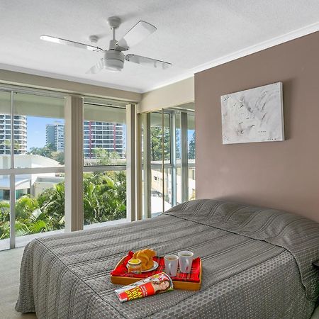 Surfers Beachside Holiday Apartments Gold Coast Rom bilde